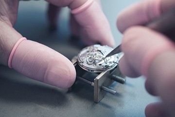 沈阳劳力士手表换电池价格