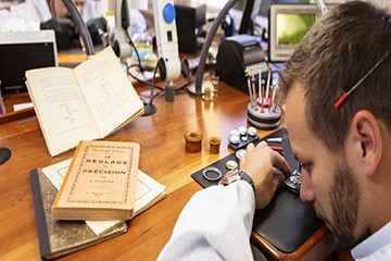 沈阳劳力士官方售后店